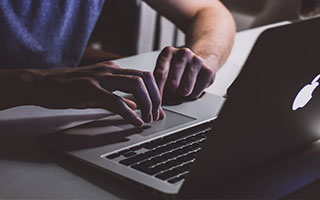 开云体育入口-日本羽毛球队血洗韩国羽毛球队，安赛龙完成帽子戏法