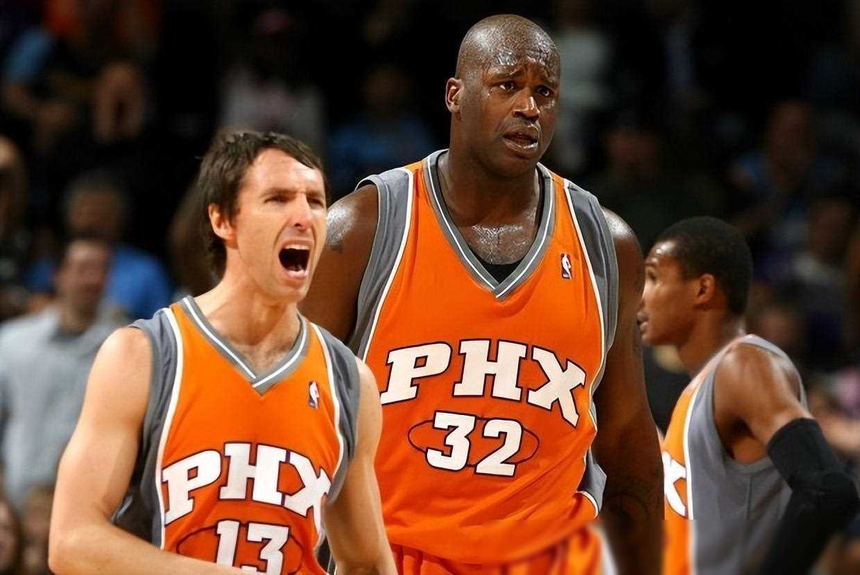 SHR轻取BRO,Caps线上压制力十足宿敌对决四强赛,引爆全场热议 SHR轻取BRO,Caps线上压制力十足宿敌对决四强赛,引爆全场热议