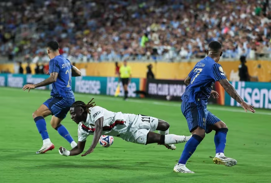 阿森纳翻盘葡萄牙，迪马利亚状态火热